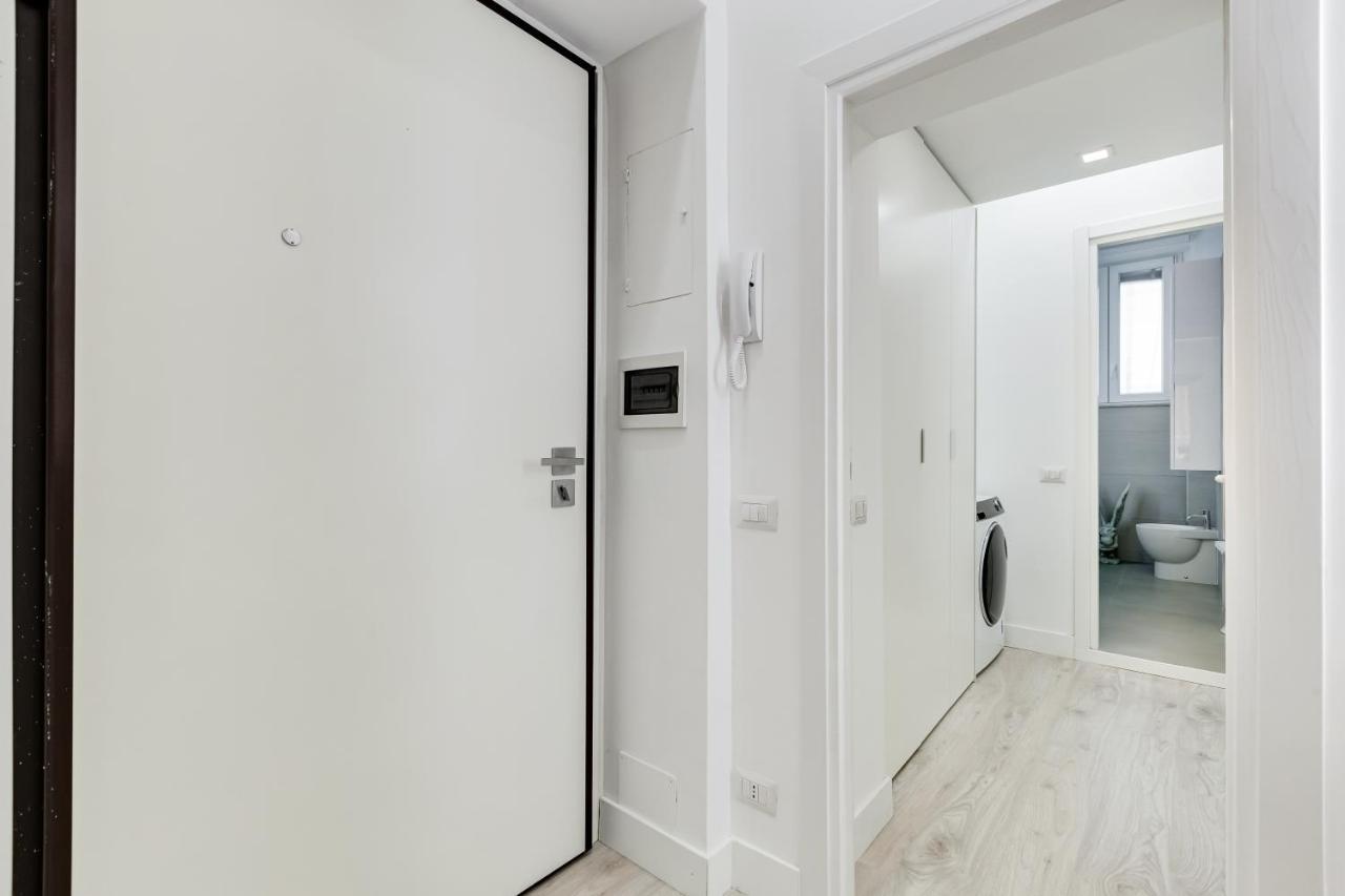 Bmga L The White Crown Apartment In Testaccio Rome Extérieur photo
