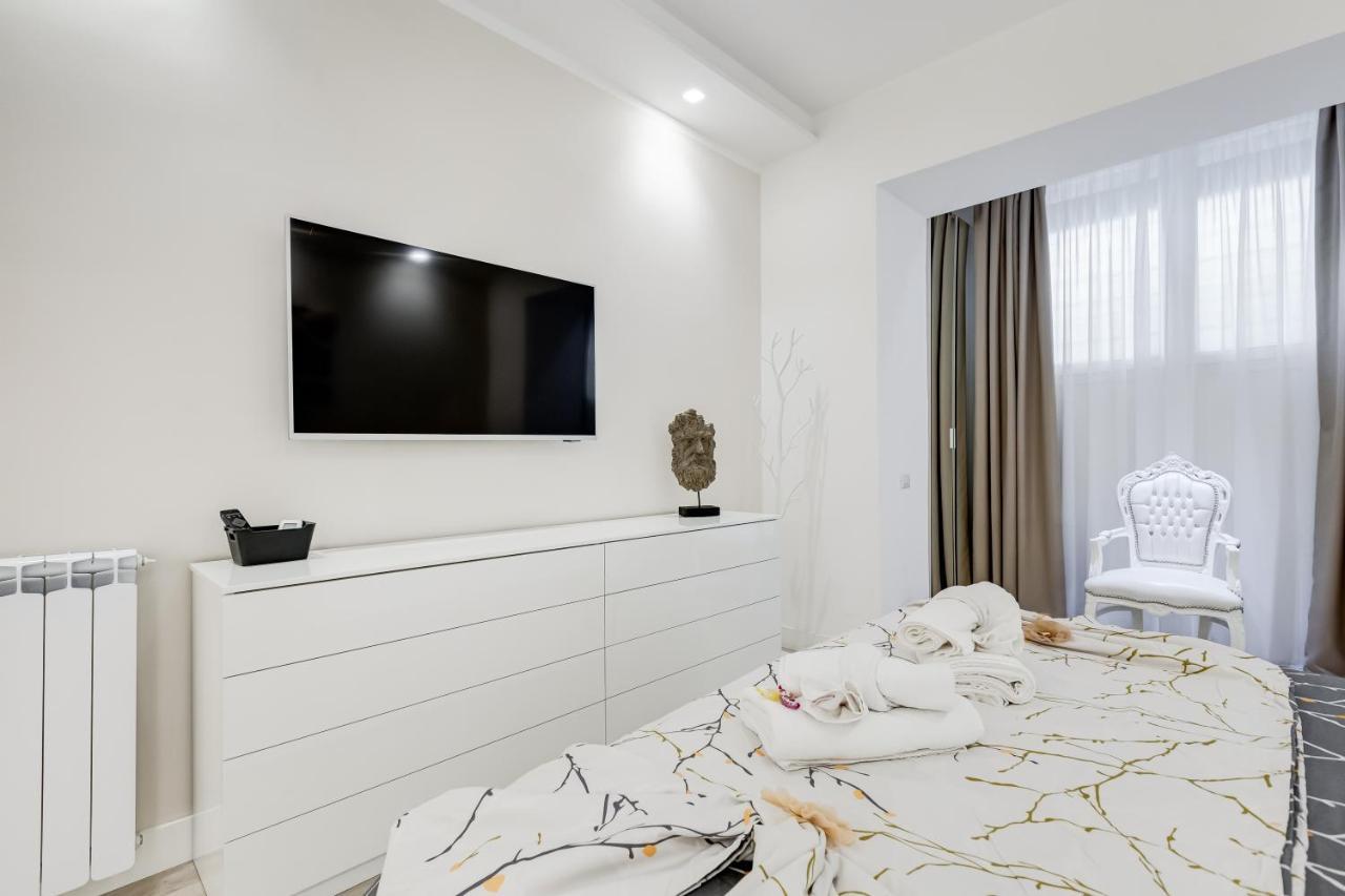 Bmga L The White Crown Apartment In Testaccio Rome Extérieur photo