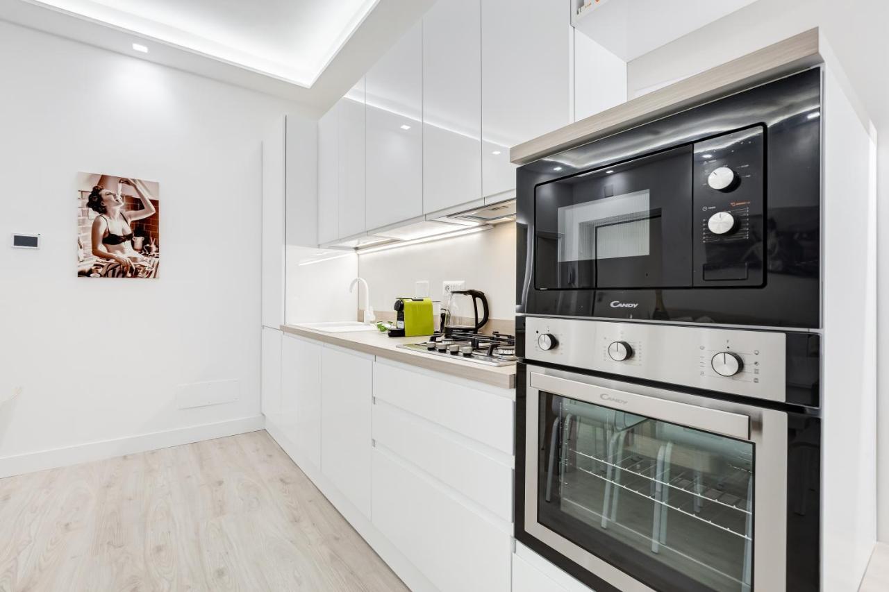 Bmga L The White Crown Apartment In Testaccio Rome Extérieur photo