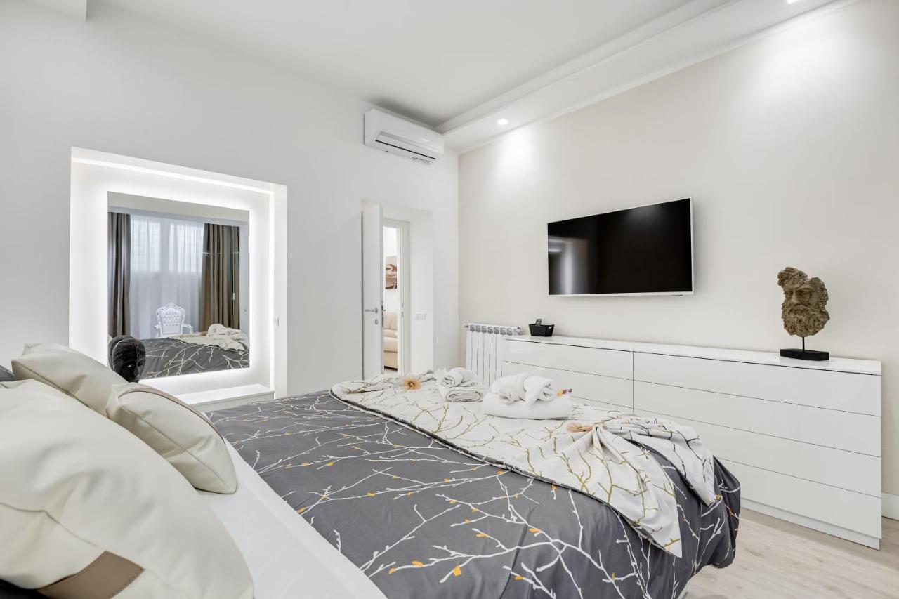 Bmga L The White Crown Apartment In Testaccio Rome Extérieur photo