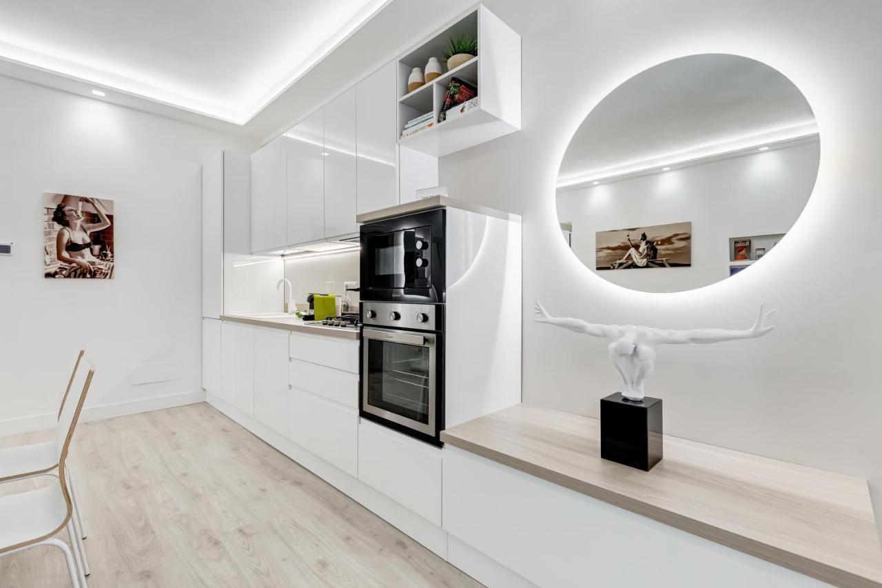 Bmga L The White Crown Apartment In Testaccio Rome Extérieur photo