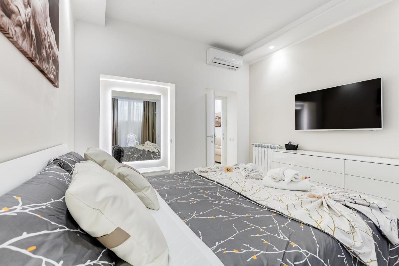 Bmga L The White Crown Apartment In Testaccio Rome Extérieur photo
